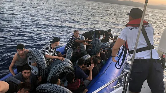 15 Günde Bin 107 Düzensiz Göçmen Ve 81 Organizatör Yakalandı