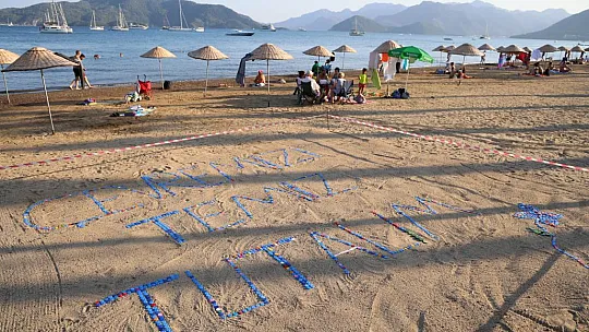 Plastik Kapaklarla Çevre Mesajı Verildi