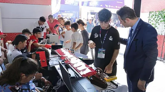 Muğlalı öğrenciler Teknofest heyecanını yaşadı