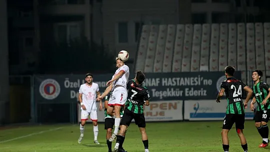 Şimşekler galibiyet orucunu bozdu 3-1