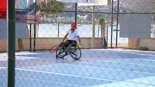 100. Yıl Tenis Turnuvası ödül töreni ile son erdi