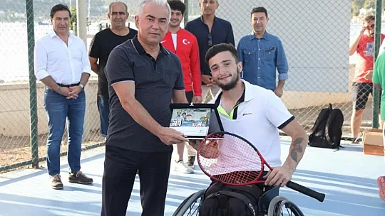 100. Yıl Tenis Turnuvası ödül töreni ile son erdi