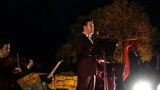 Amos Antik Kenti'nde  Cumhuriyet'in 100. yılına özel konser