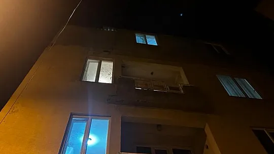 3 gündür haber alınamayan kadın evinin balkonunda ölü bulundu