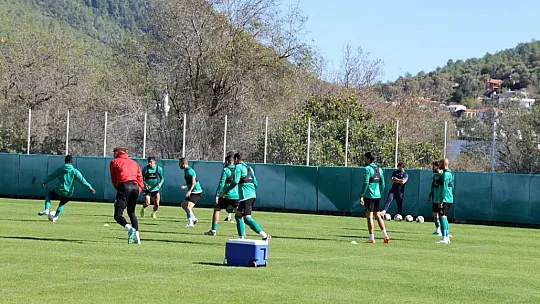Bodrum FK, Adanaspor karşısında galibiyet arayacak