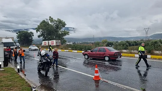 Kaza böyle geldi, araçlar yolda metrelerce kaydı