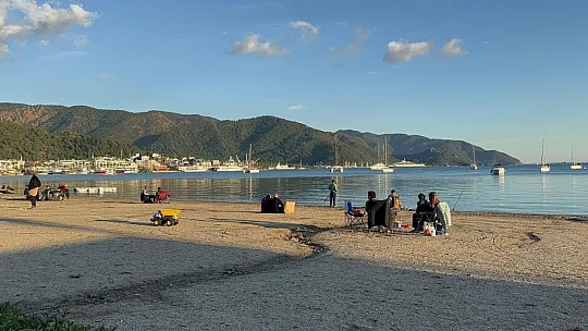 Vatandaşlar güneşli havanın keyfini çıkardılar