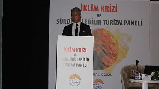 'İklim krizi' konulu panel yapıldı