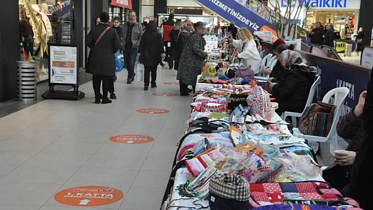 Belediye'den yılsonu sergisi