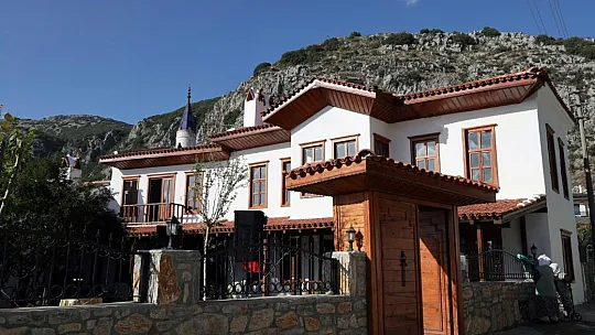 Başkan Gümüş, 'Başarılı restorasyon çalışmaları sayesinde 5 ödül aldık'