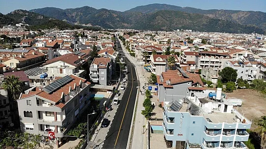 Marmaris'te caddeler yeni görünüme kavuştu   