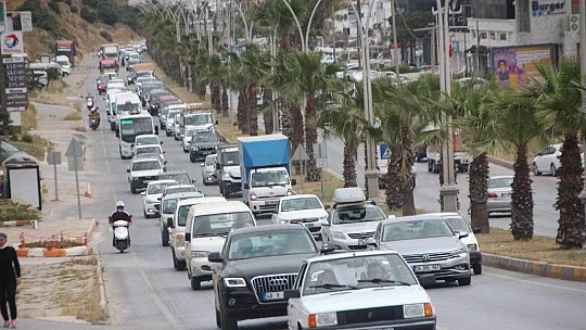 Tam kapanma öncesi tatilciler Bodrum'a akın ediyor 