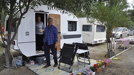 Marmaris'te tam kapanma öncesi çadır ve kamp alanları dolmaya başladı