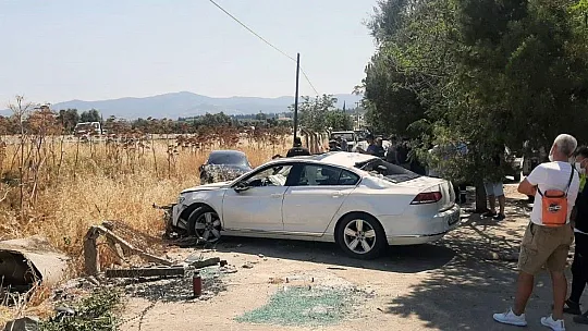 İki otomobil şarampole devrildi: 3 yaralı