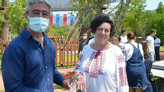 Marmaris'e moral için Ukrayna ve Özbekistan'dan geldiler