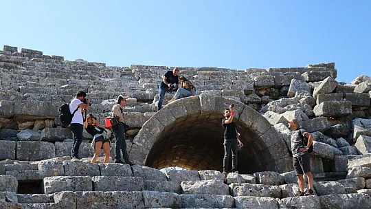 Fotoğraf tutkunları antik kentleri fotoğrafladı