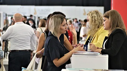 Antalya'da turizmde 2021 hedefi 9 milyon turist