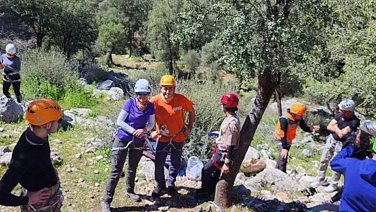 Dağcılar yaz dağcılık temel eğitimi kampına katıldı
