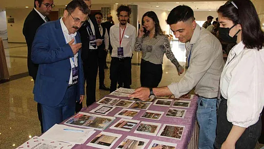 Aydın, Denizli ve Muğla'nın Tıp öğrencileri Genetik sempozyumunda buluştu