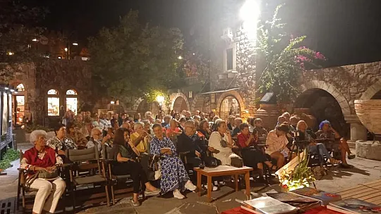 Gazeteci Zeynep Oral O Büyülü İnsanları Anlattı