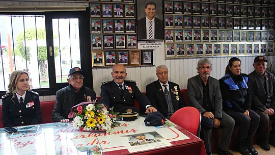 Gaziler Derneği'ne anlamlı ziyaret