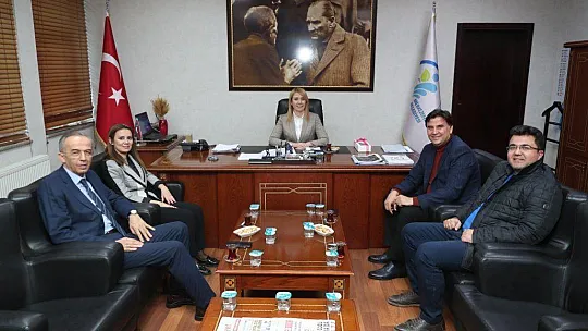 Başkan Karaca'dan, Merkezefendi Belediye Başkanı Şeniz Doğan'a Ziyaret