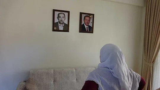 Babasını Cumhurbaşkanı Erdoğan'a benzeten kadına duygulandıran sürpriz