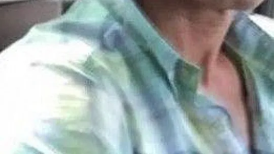 Babasını kalbinden bıçaklayıp öldürdü
