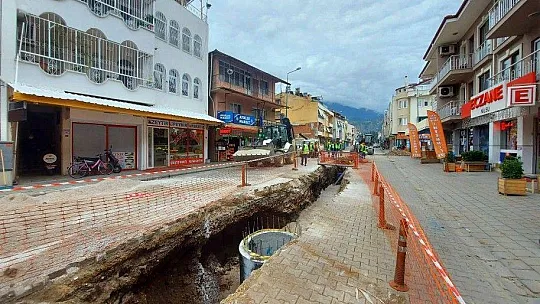 Baha Şıkman Caddesi'nde altyapı çalışmaları başladı