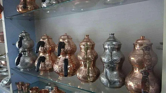 BAKIRLAR SÜS EŞYASI OLMAKTAN ÇIKIYOR