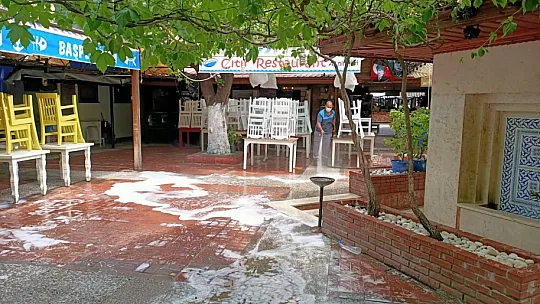 Balık Pazarı ve etrafında dezenfekte çalışması yapıldı