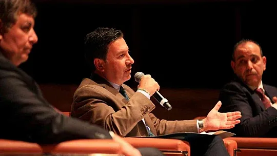 Başkan Aras, Bir Arada Yaşam Zirvesi'ne katıldı