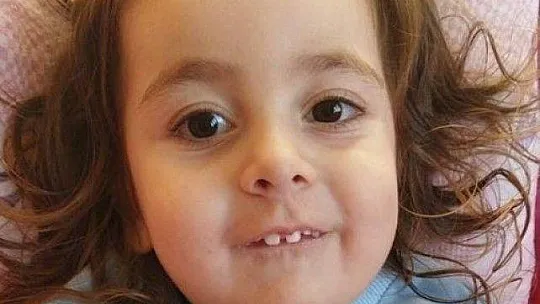 Başkan Aras bir maaşını SMA hastası İkra Deniz bebek için bağışladı