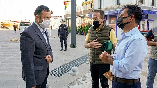 Başkan Aras Görev Başındaki Personelin ve Esnafın Bayramını Kutladı