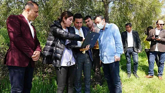 Başkan Aras, Muhtarlarla bir araya gelip mahallelerin sorun ve isteklerini dinledi