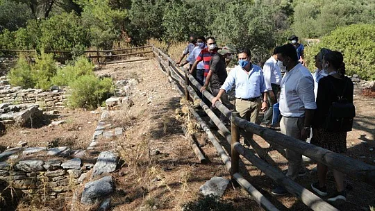 Başkan Aras'tan Pedasa Antik Kenti'ne ziyaret