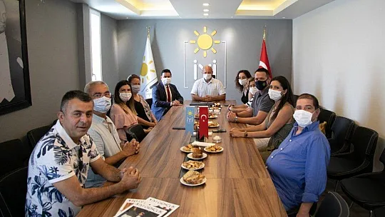 Başkan Aras'tan siyasi partilere ziyaret