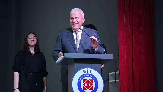 Başkan Atay yabancı öğrencilerle bir araya geldi