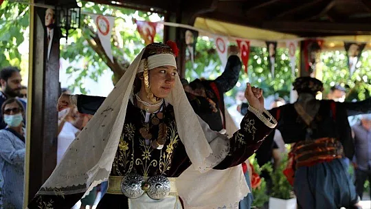 Başkan Gümüş seyahat acentası yetkililerini ağırladı