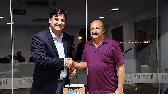 Başkan Karaca'dan Emekli Olan Personele Veda Yemeği