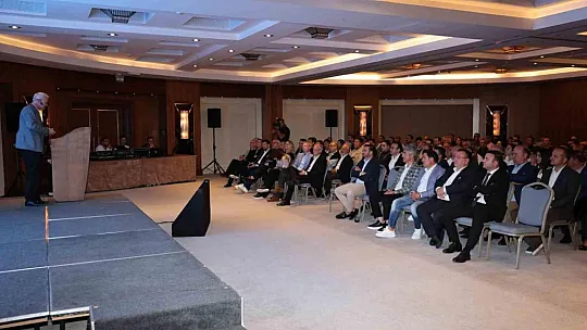 Başkan Oktay: 'Marmaris'e olan ilginin azalmaması bizi mutlu ediyor'
