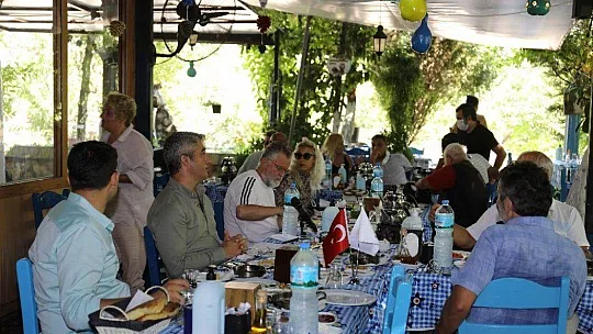 Başkan Oktay, 'Pandemi olmasa Marmaris altın çağını yaşayacaktı'