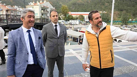 Başkan Oktay, 13 kilometrelik sahili yürüyerek denetledi