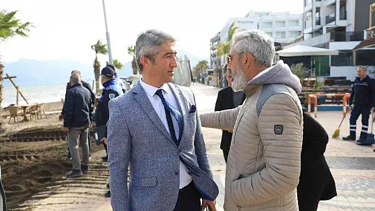 Başkan Oktay, 13 kilometrelik sahili yürüyerek denetledi