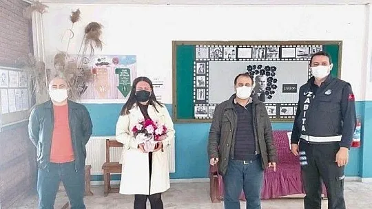 Başkan Oktay, öğretmenleri unutmadı