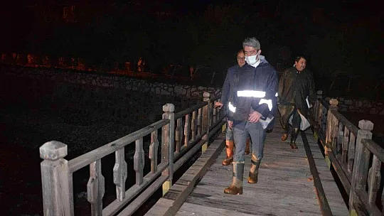 Başkan Oktay, sel sonrası dört günlük çalışmaları değerlendirdi