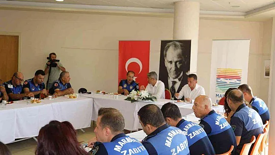 BAŞKAN OKTAY ZABITA MÜDÜRLÜĞÜ PERSONELİ İLE BİR ARAYA GELDİ