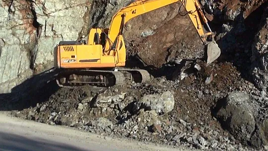 Aman dikkat! Yol çalışması