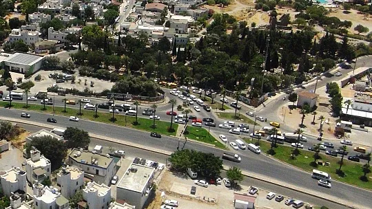 Bayram öncesi trafik havadan denetlendi
