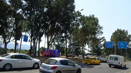 Bayramın üçüncü günü de yollarda yoğunluk devam etti